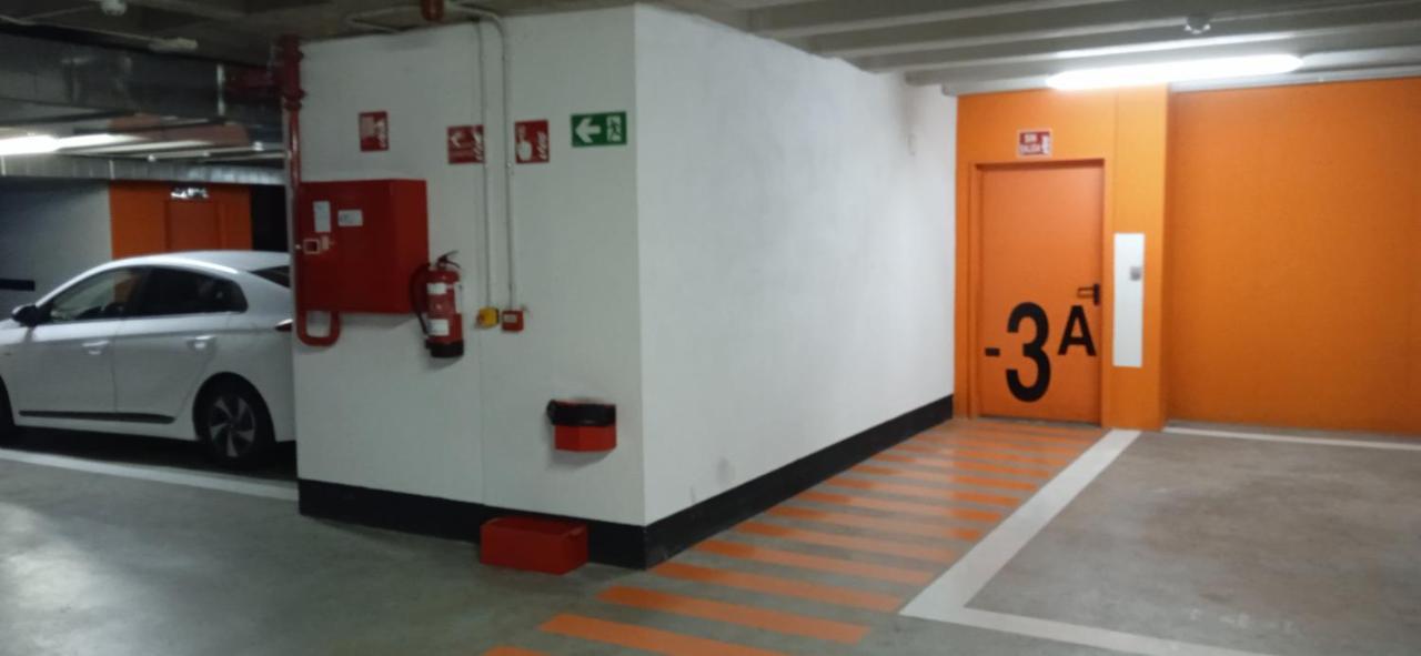 Riverside Barakaldo Exterior foto